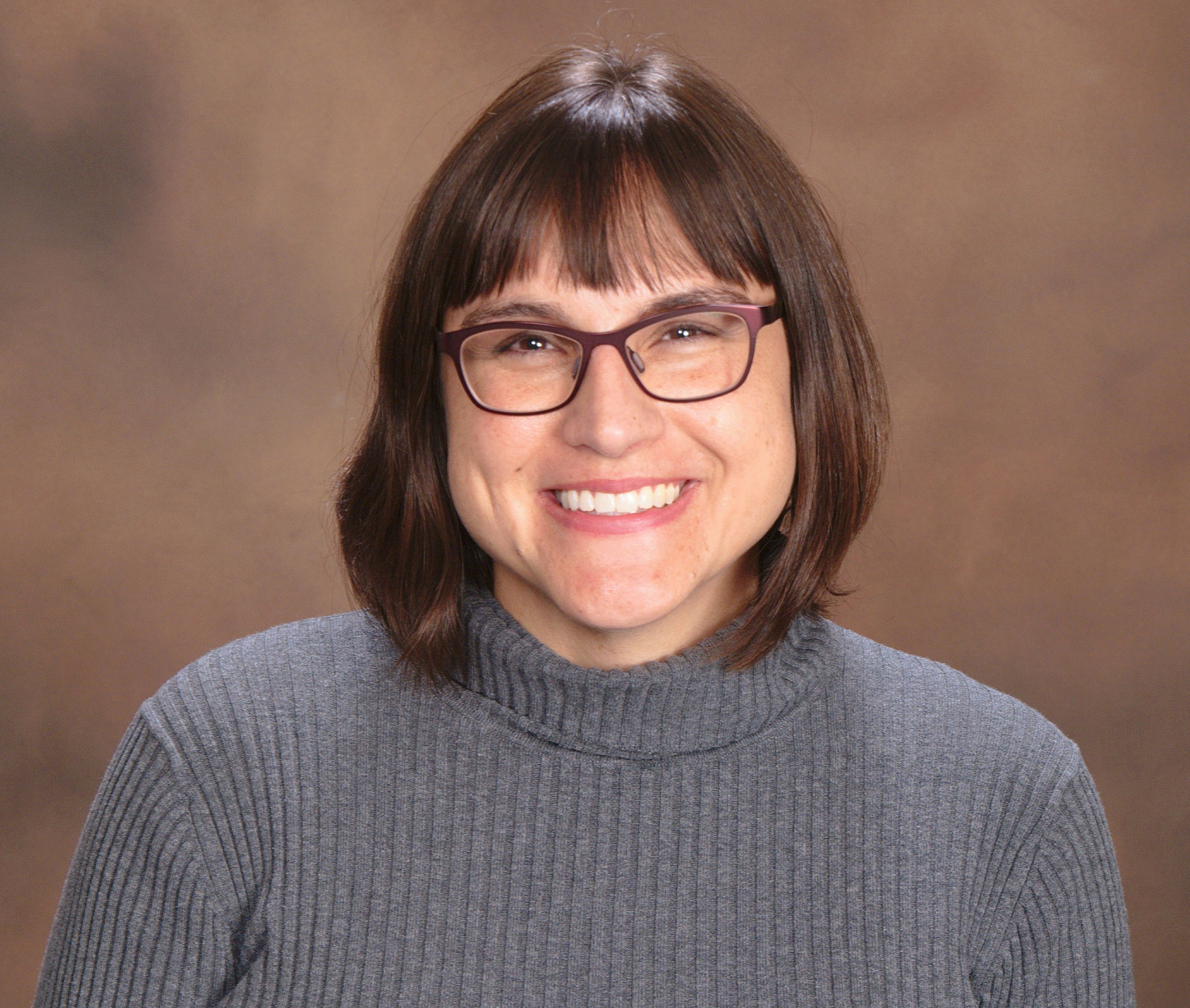 [copy_of_ut_austin___jen_moon_headshot_1642605168:MEDIASTORE_LEAF]@740585e2